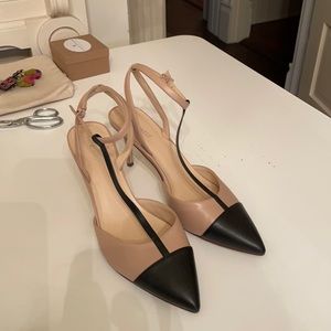 Nine West Chanel styled leather heels.